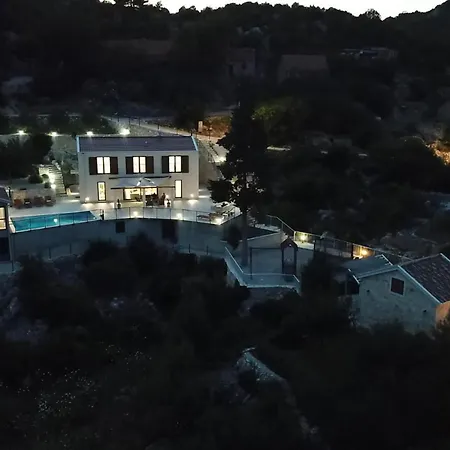 Amazing In בית נופש